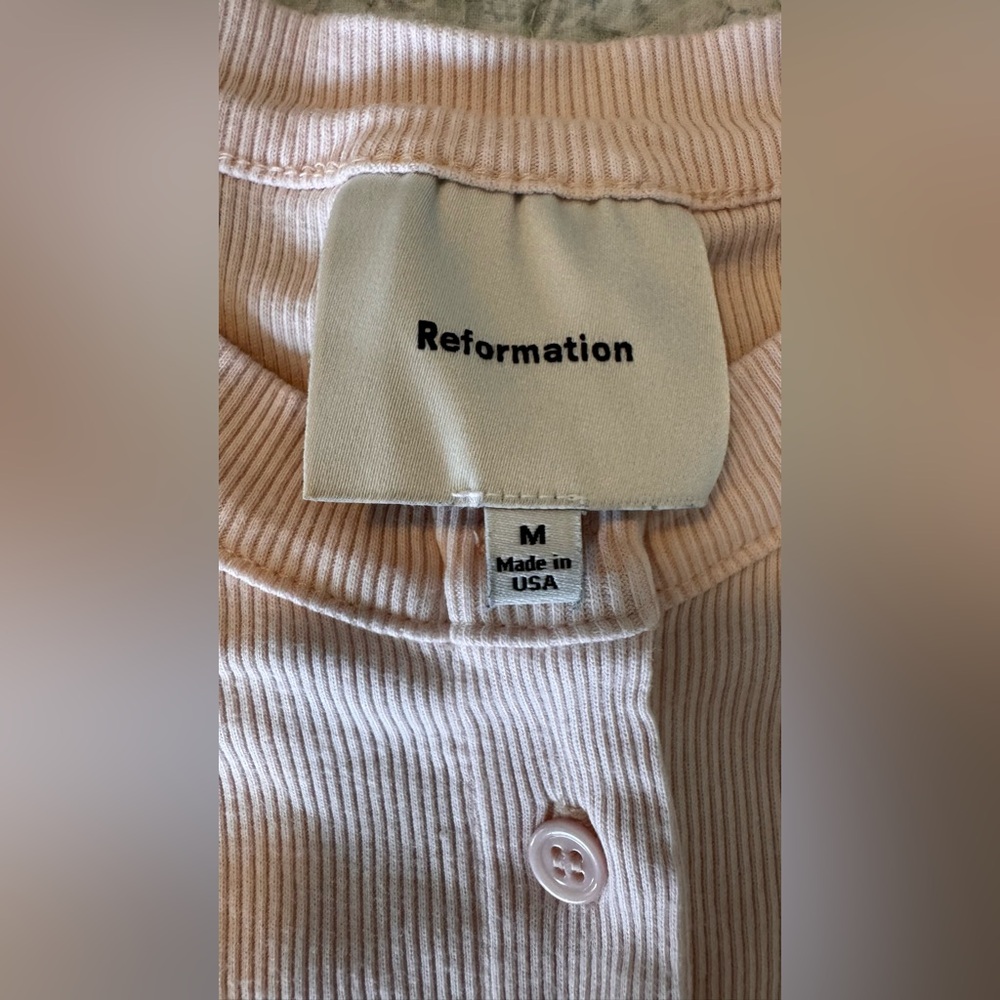 Reformation Raelynn Button Front Organic Cotton Knit Top in Sorbet (Size Small) - Picture 5 of 15